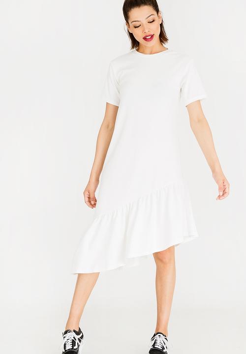 STYLE REPUBLIC - Frill Detail T-Shirt Dress Off White