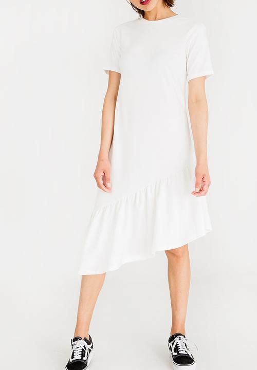 STYLE REPUBLIC - Frill Detail T-Shirt Dress Off White