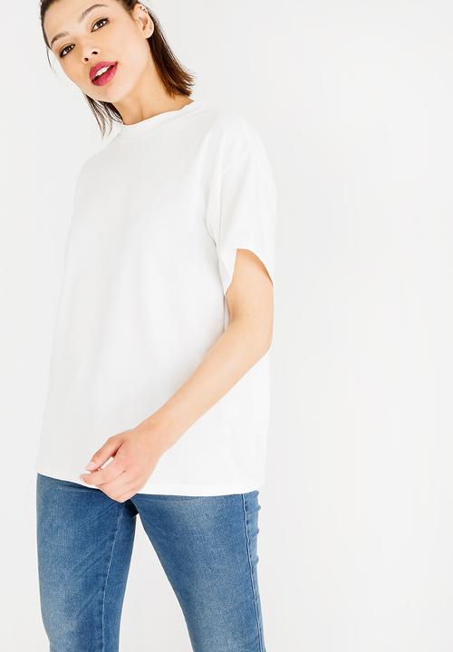 c(inch) - High Neck T-Shirt Off White