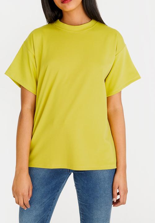c(inch) - High Neck T-Shirt Lime