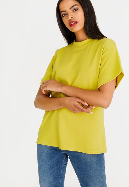 c(inch) - High Neck T-Shirt Lime