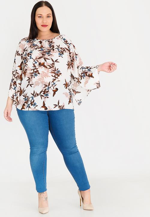 edit Plus - Flutter Sleeve Blouse Multi-colour