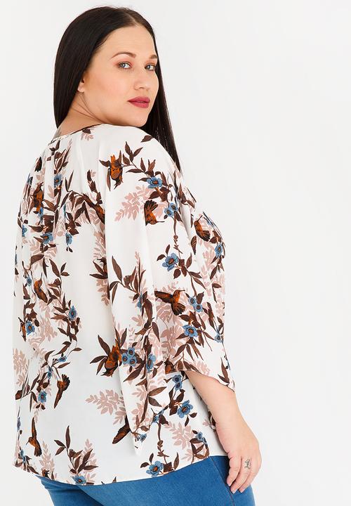 edit Plus - Flutter Sleeve Blouse Multi-colour