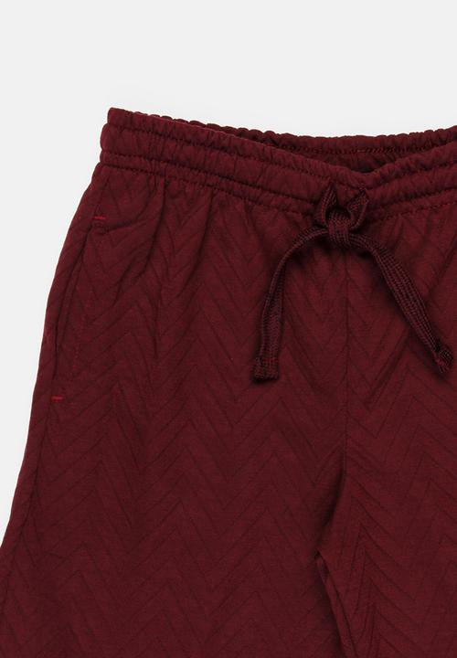 Twin Clothing - Quilted Fleece Shorts Burgundy