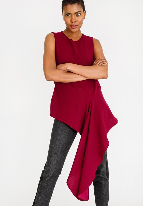 STYLE REPUBLIC - Asymmetrical Blouse Burgundy