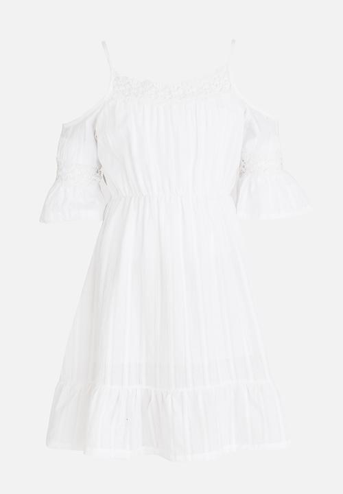 Pop Candy - Cold shoulder boho dress - white