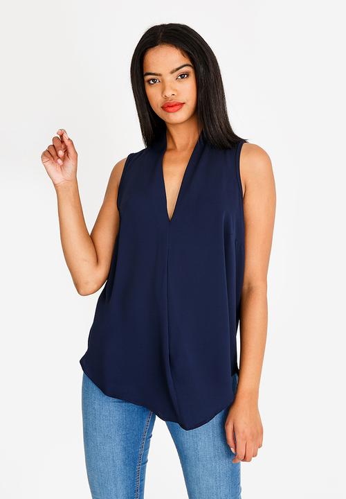 edit - V-neckline sleeveless top - navy 