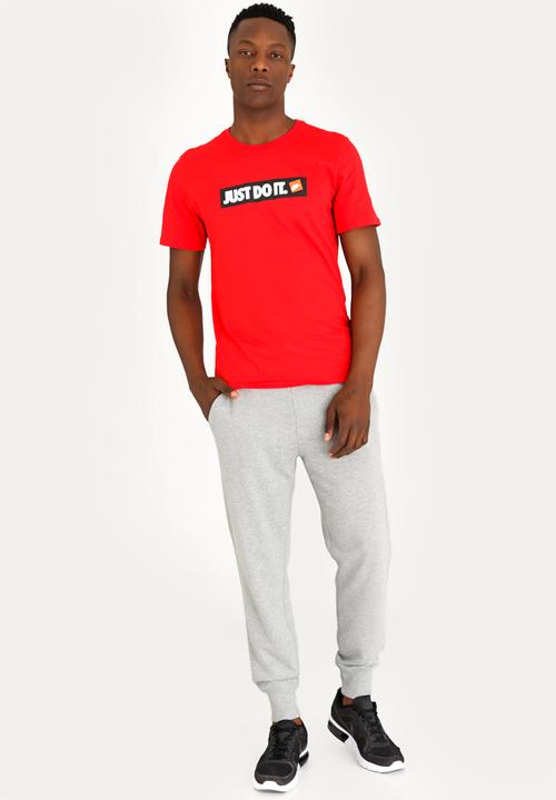 Nike - Nike Sportswear T-Shirt Red