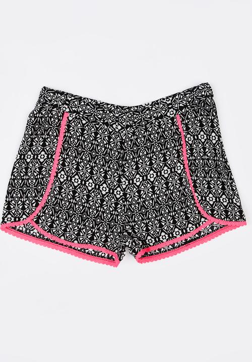 Pop Candy - Printed Shorts Black