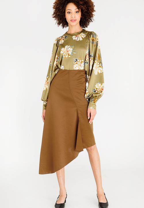 STYLE REPUBLIC - Asymmetrical Skirt Camel