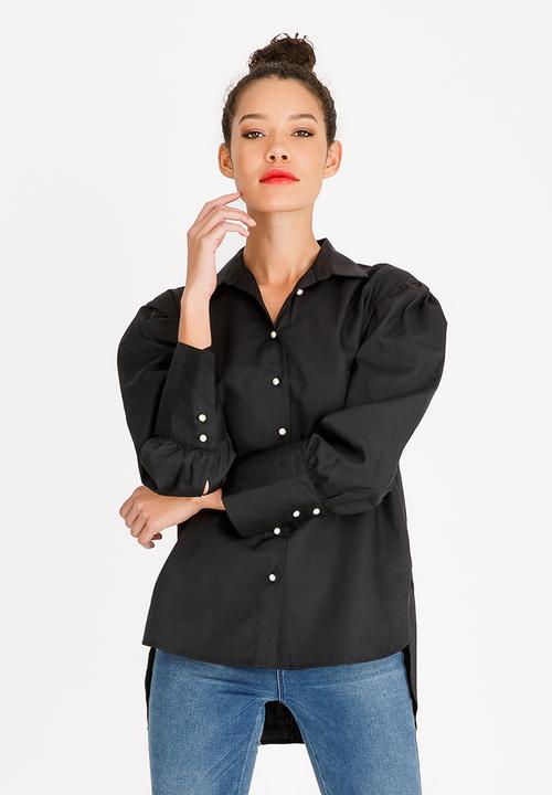 STYLE REPUBLIC - Pearl Button Shirt Black