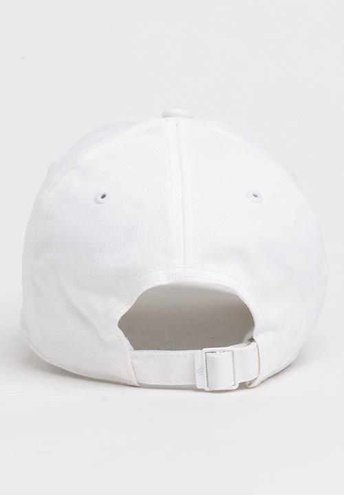adidas Performance - 3 Stripe cap - white