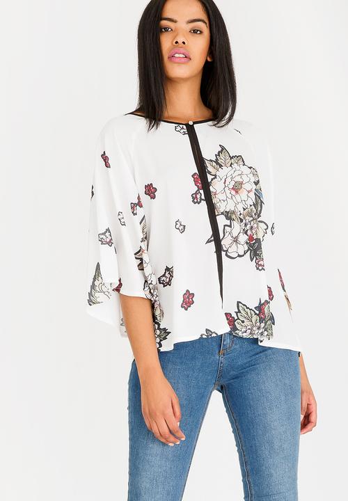 Revenge - Floral Top with Piping Contrast White