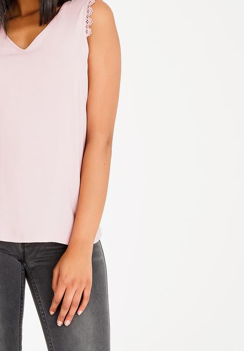 Vero Moda - Lacey Boca Top Pale Pink