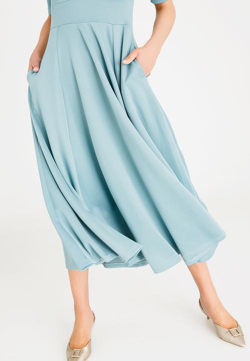 STYLE REPUBLIC - Volume Fit and Flare Maxi Dress Mint