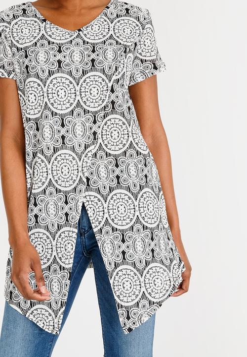 Revenge - Kaleidoscope Wrap Over Top Black
