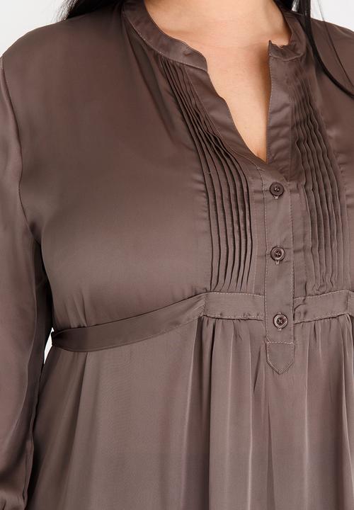 edit Plus - Satin like belted tunic - brown