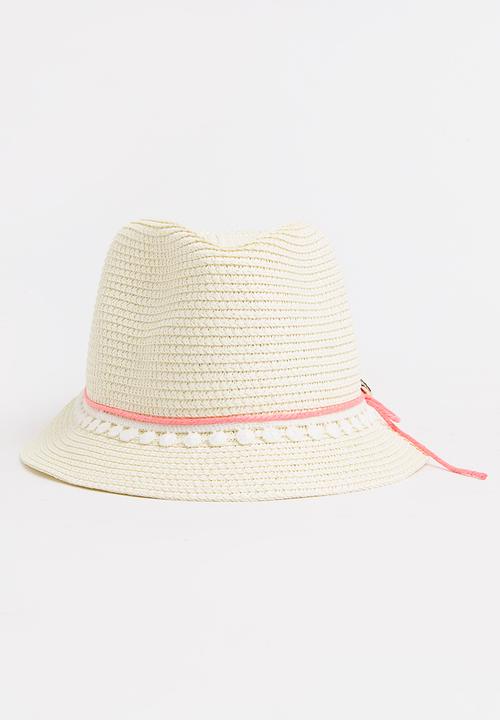 Pop Candy - Straw Hats Cream