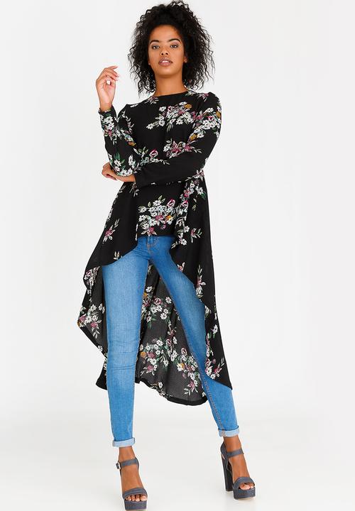 Revenge - Floral High-low Top Black