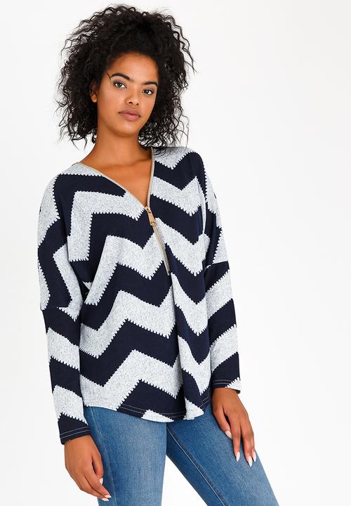 Revenge - Zig Zag Print Top Navy