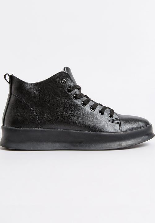STYLE REPUBLIC - Hi Top PU Sneakers Black