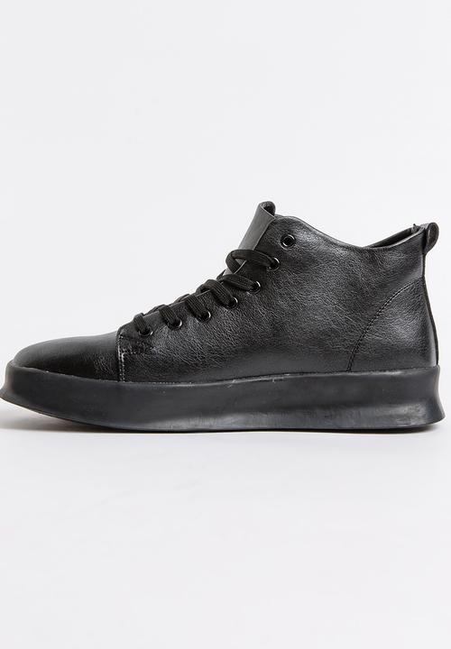 STYLE REPUBLIC - Hi Top PU Sneakers Black