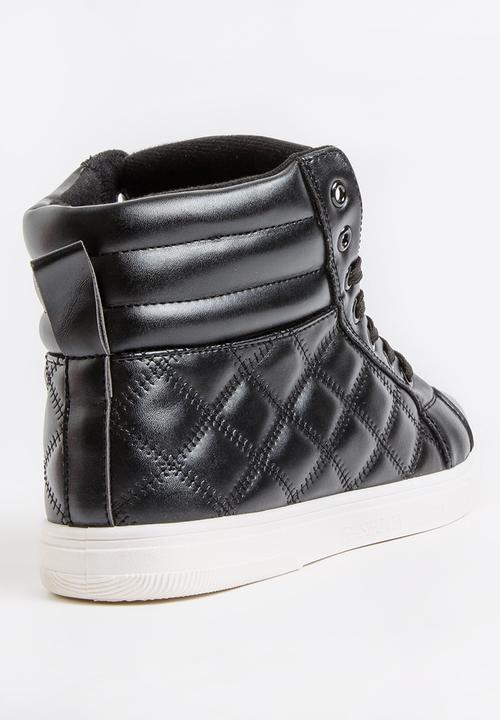 STYLE REPUBLIC - Quilted PU Hi Top Sneakers Black
