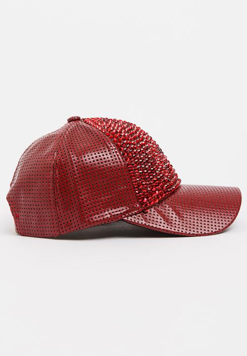 STYLE REPUBLIC - Diamante studded cap - burgundy