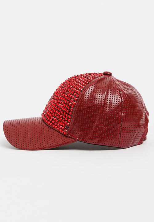 STYLE REPUBLIC - Diamante studded cap - burgundy