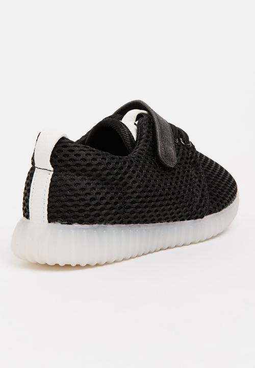Pop Candy - Light Up Sneaker Black