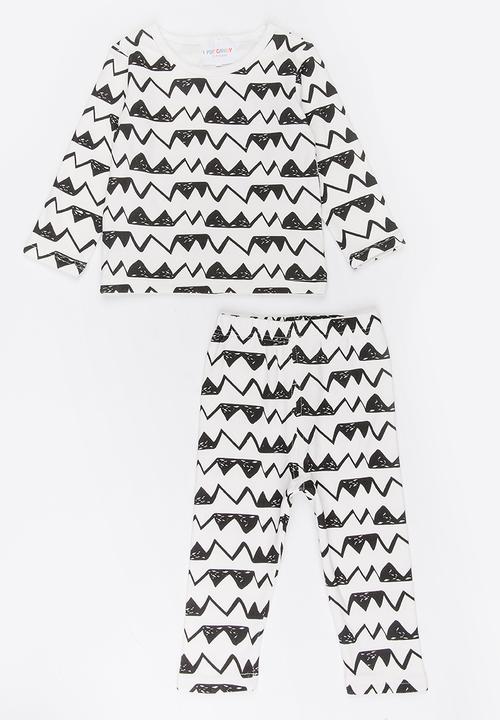 Pop Candy - Zig zag printed pj set - white 