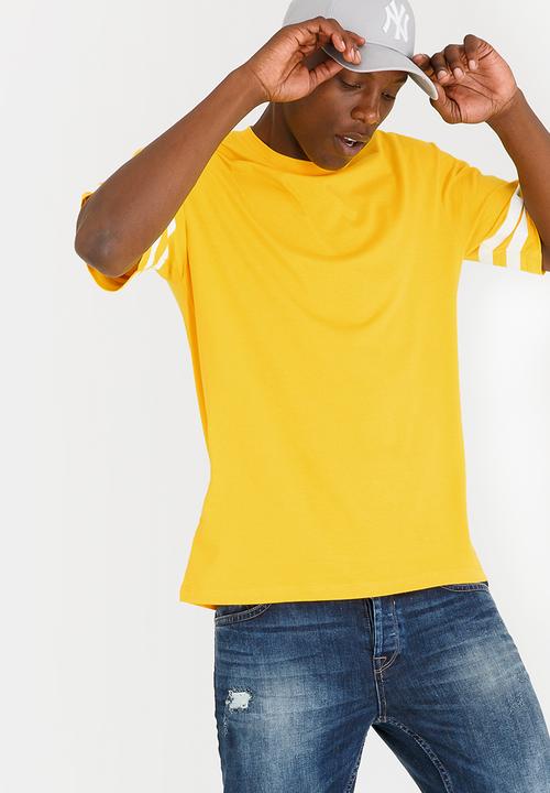 Only & Sons - Erez Boxy T-Shirt Yellow
