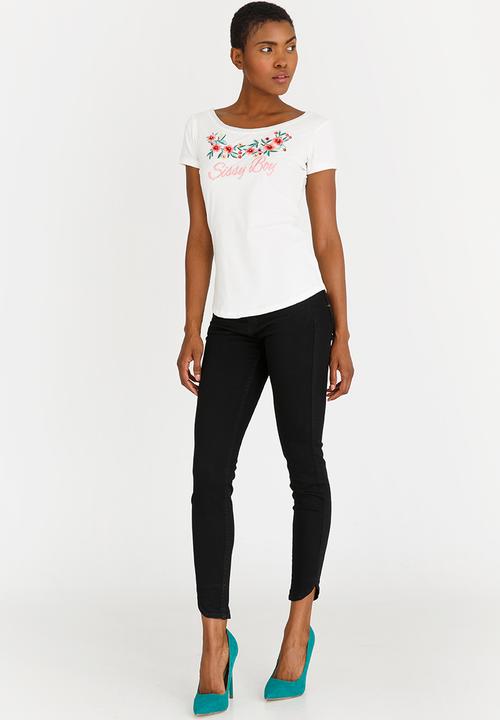 SISSY BOY - Embroidery Detail Tee Off White