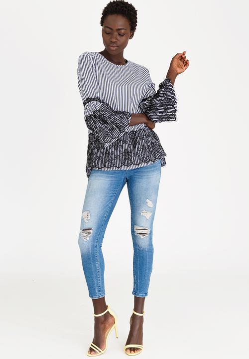 STYLE REPUBLIC - Lace Detail Blouse Navy