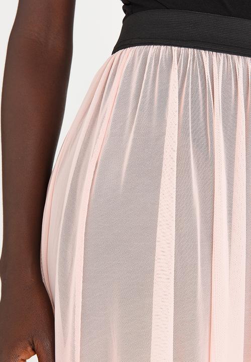 STYLE REPUBLIC - Volume Maxi Skirt Pale Pink