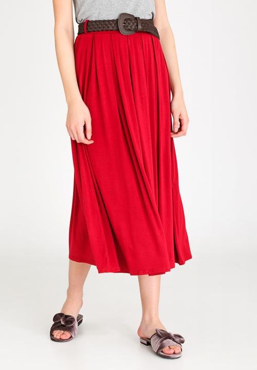 edit - Belted Maxi Skirt Burgundy