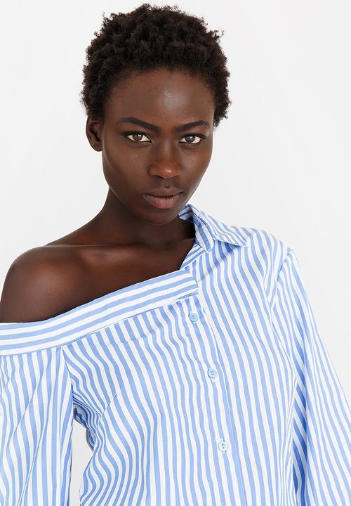 STYLE REPUBLIC - Striped Off the Shoulder Shirt Blue and White