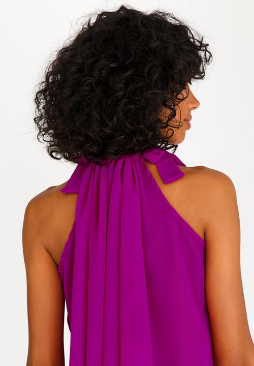 STYLE REPUBLIC - Halter Neck Cami Magenta