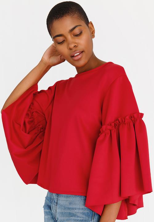 STYLE REPUBLIC - Volume Sleeve T-shirt Red