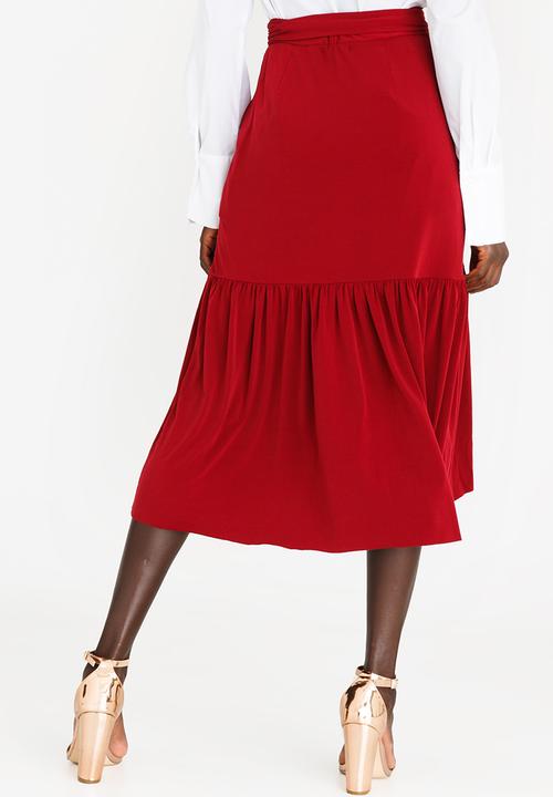 STYLE REPUBLIC - Frill Detail Wrap Skirt Burgundy
