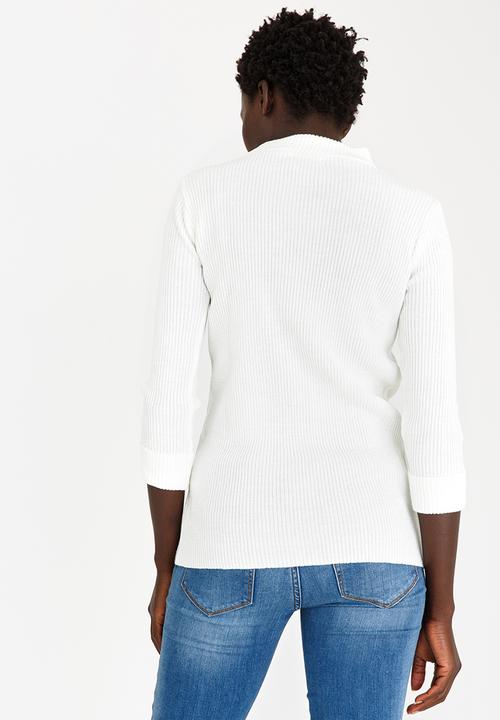 edit - Turtle Neck Top with 3/4 Sleeve Off White