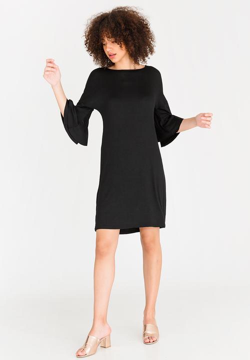 edit - 3/4 Frill Sleeve Dress Black