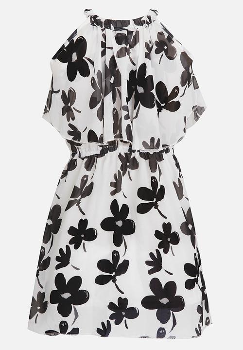 Pop Candy - Off Shoulder Flower Print Dress Black and White