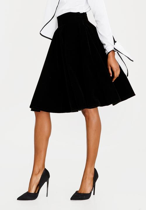 DAVID by David Tlale - Velvet Full Flare Skirt Black
