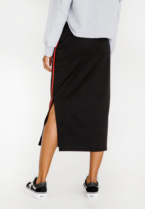 STYLE REPUBLIC - Athleisure Midi Skirt Black