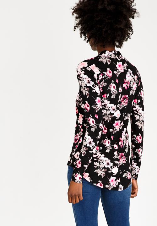 Kate Jordan - Shawl Pleat Blouse Black