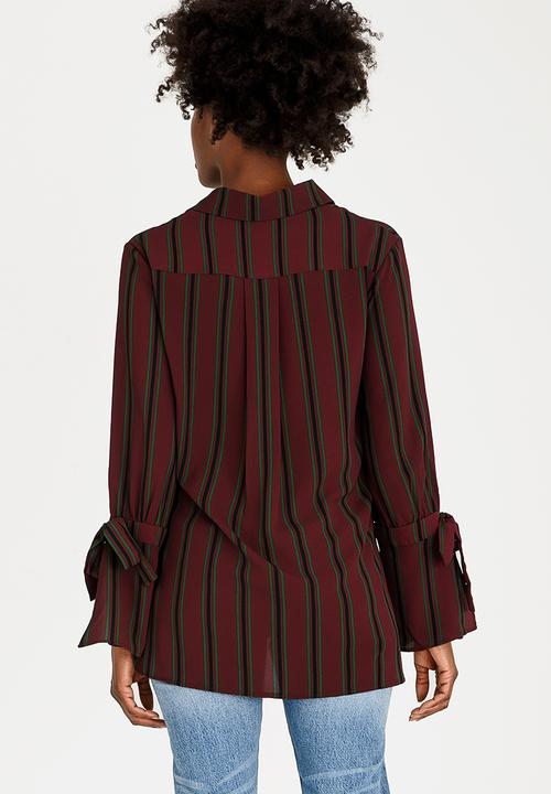 STYLE REPUBLIC - Tie Sleeve Shirt Burgundy