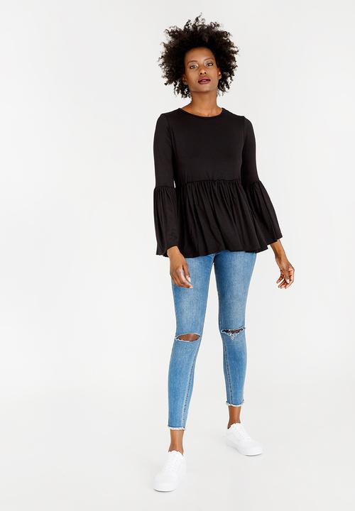 c(inch) - Volume Peplum Top Black