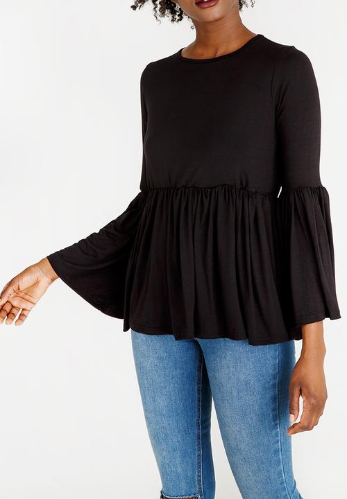 c(inch) - Volume Peplum Top Black