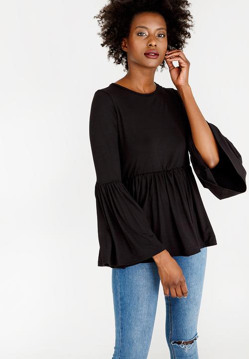 c(inch) - Volume Peplum Top Black